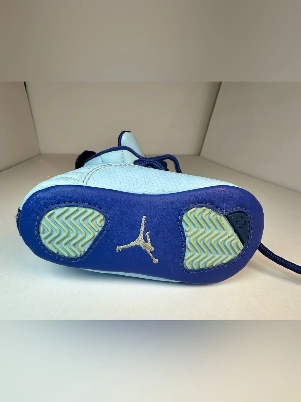 Air Jordan 12 Retro Gift Pack CB 'Hornets' (Style Code: 378139-418) Size 3C